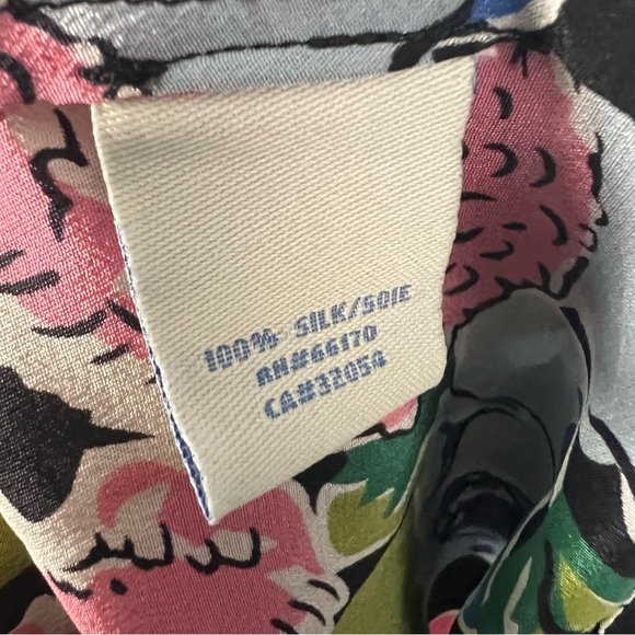 3/$30 🍂 Odille Anthropologie Floral Silk Cap Sleeve Wrap Shirt Multicolor - Picture 9 of 9